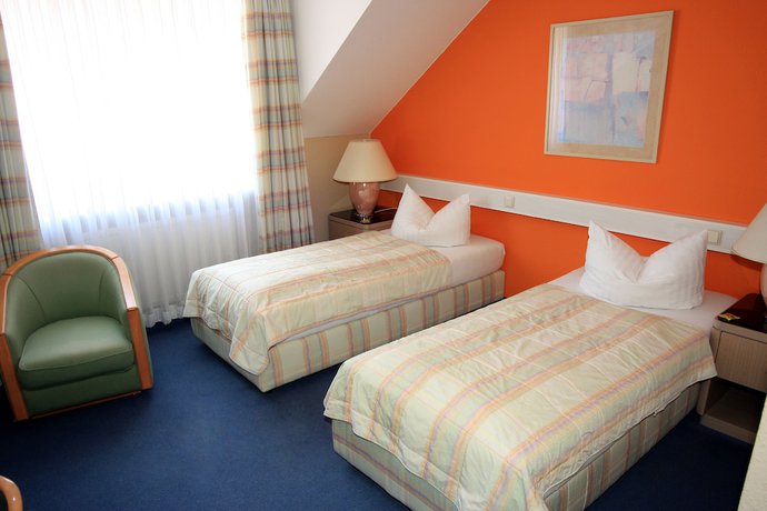 Imagen de la habitación del Hotel Ilmenauer Hof. Foto 2