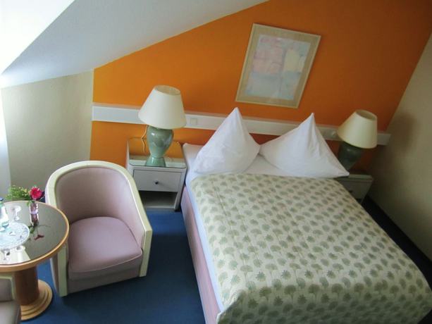 Imagen de la habitación del Hotel Ilmenauer Hof. Foto 5