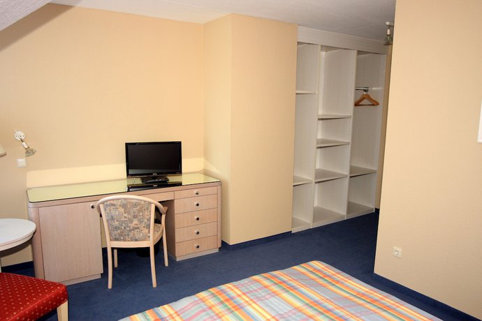 Imagen de la habitación del Hotel Ilmenauer Hof. Foto 7