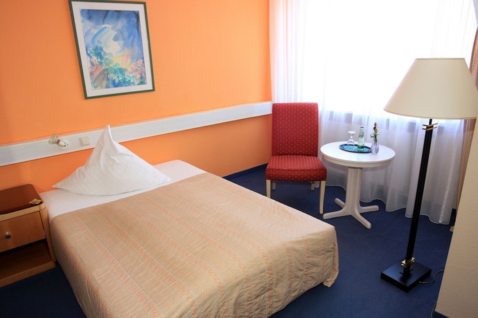 Imagen de la habitación del Hotel Ilmenauer Hof. Foto 9