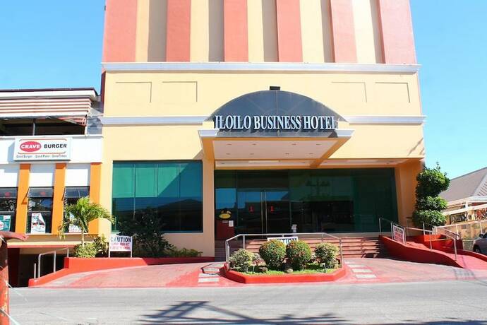 Imagen general del Hotel Iloilo Business. Foto 1