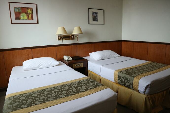 Imagen de la habitación del Hotel Iloilo Business. Foto 11