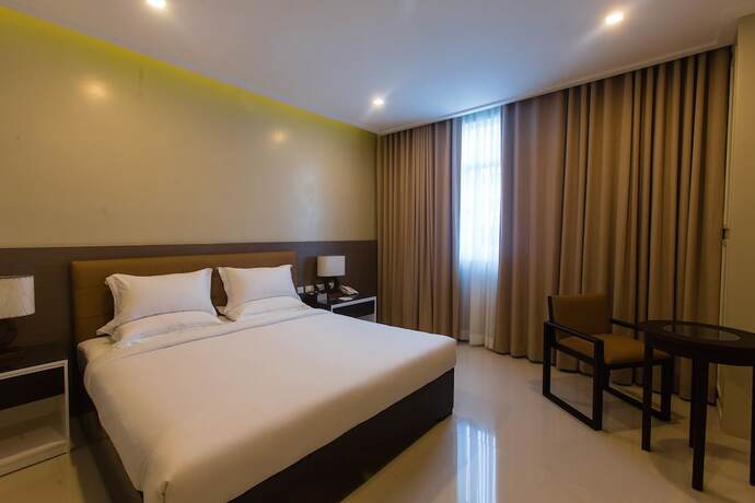 Imagen de la habitación del Hotel Iloilo Gateway Hotel. Foto 19