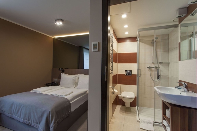 Imagen de la habitación del Hotel Ilonn. Foto 4