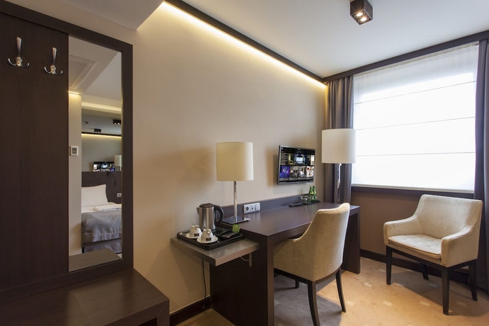 Imagen de la habitación del Hotel Ilonn. Foto 7