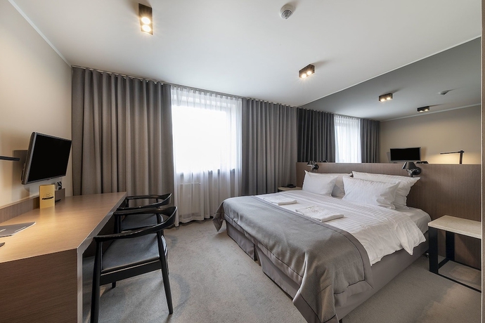 Imagen de la habitación del Hotel Ilonn. Foto 8