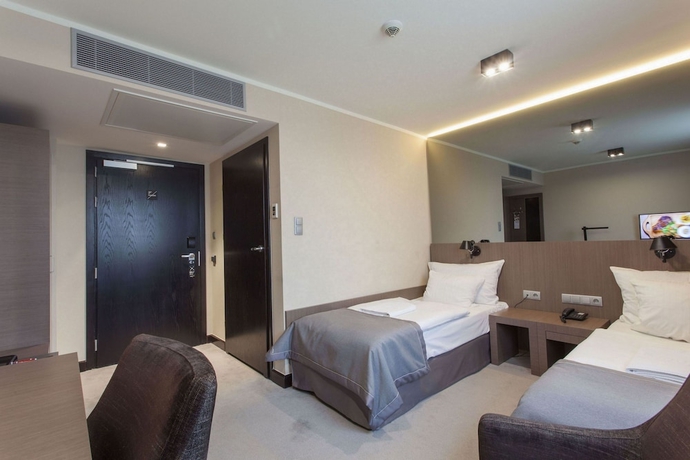 Imagen de la habitación del Hotel Ilonn. Foto 12