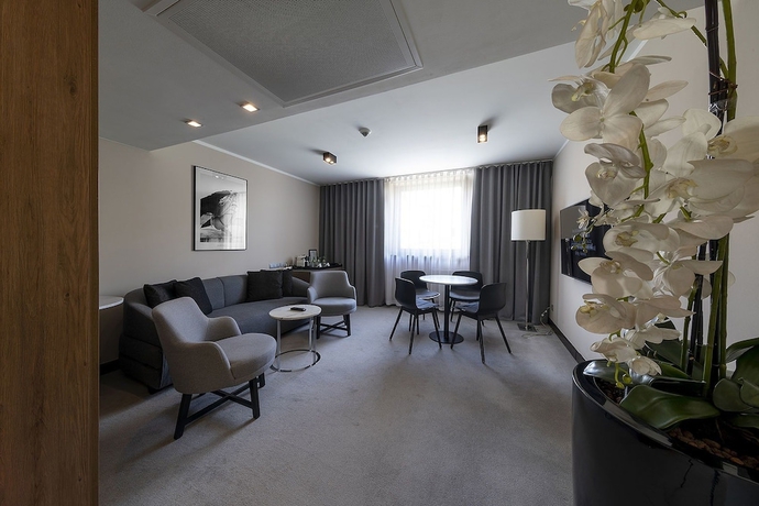 Imagen de la habitación del Hotel Ilonn. Foto 14