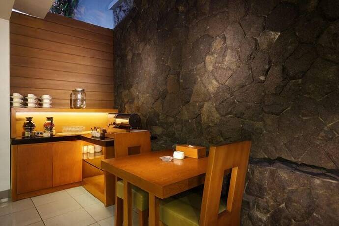 Imagen general del Hotel Ilos. Foto 1