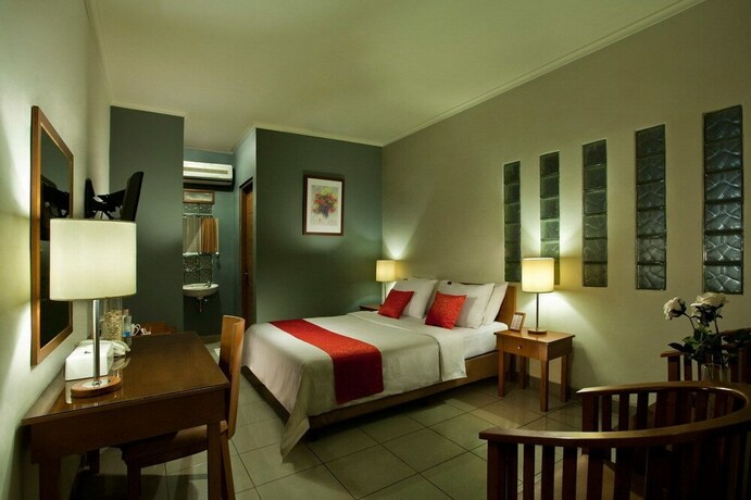 Imagen de la habitación del Hotel Ilos. Foto 19