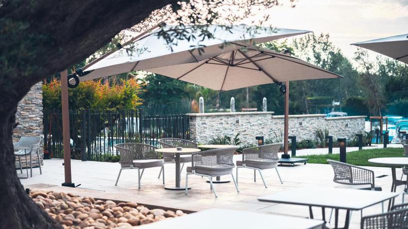 Imagen de los exteriores del Hotel Ilot du Golf BW Premier Collection. Foto 5