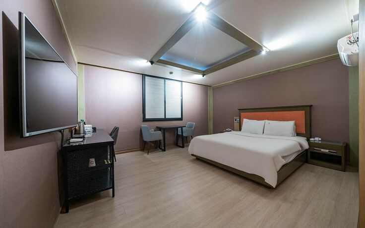 Imagen de la habitación del Hotel Ilsan Baekseok Mirabel. Foto 14