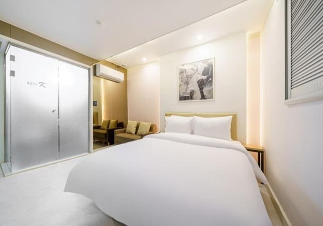 Imagen de la habitación del Hotel Ilsan K. Foto 8