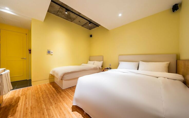 Imagen de la habitación del Hotel Ilsan Marble. Foto 17