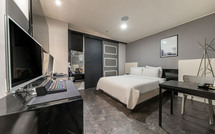 Imagen de la habitación del Hotel Ilsan Victoria. Foto 19