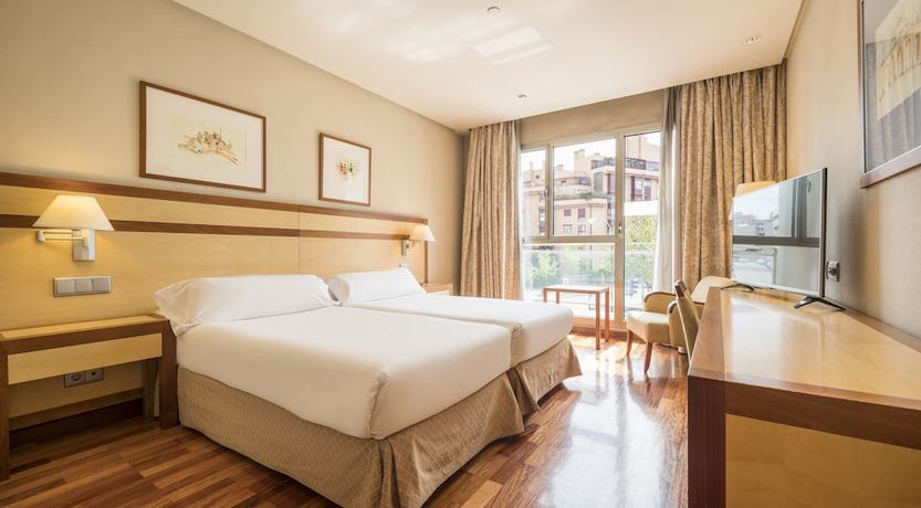 Imagen de la habitación del Hotel Ilunion Alcala Norte. Foto 9