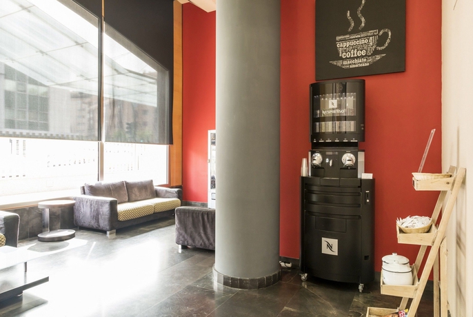 Imagen de los interiores del Hotel Ilunion Alcala Norte. Foto 14