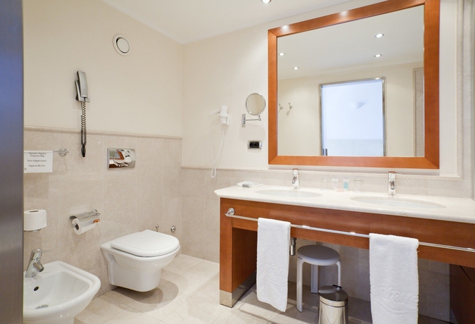 Imagen de la habitación del Hotel Ilunion Aqua 4. Foto 11