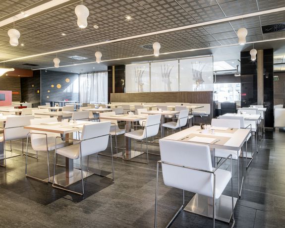 Imagen general del Hotel Ilunion Barcelona. Foto 21