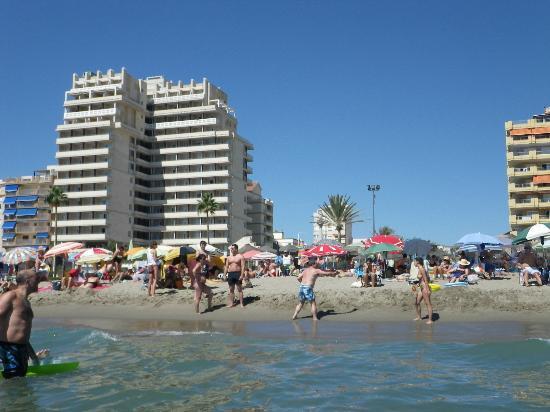 Imagen de los exteriores del Hotel Ilunion Fuengirola. Foto 11