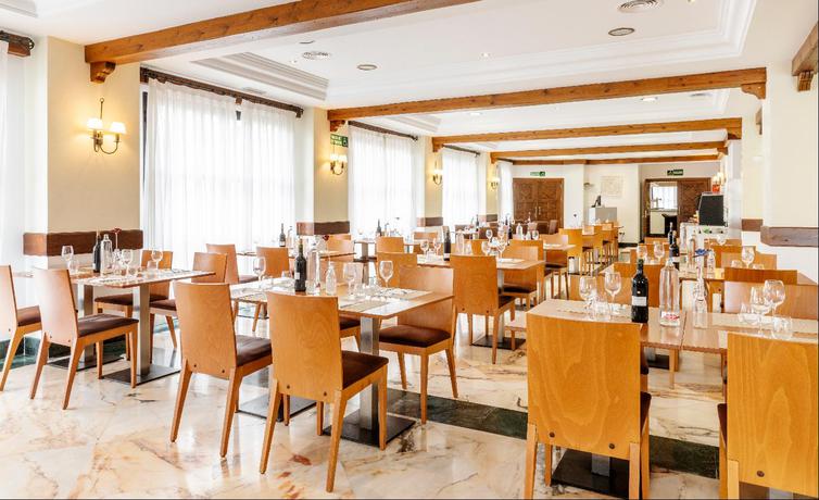 Imagen general del Hotel Ilunion Hacienda De Mijas. Foto 5