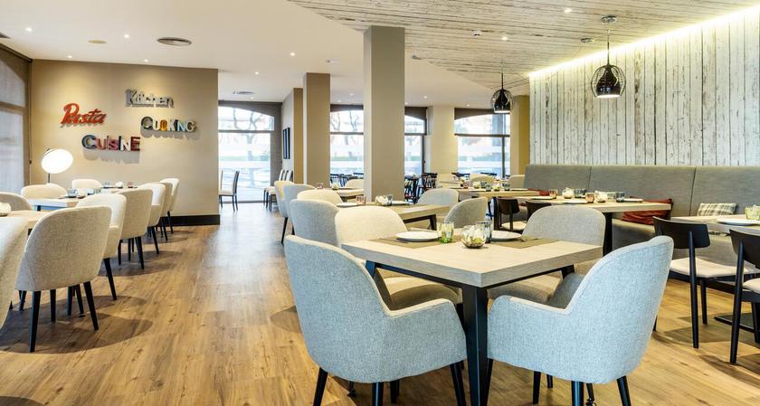 Imagen general del Hotel Ilunion Islantilla. Foto 14