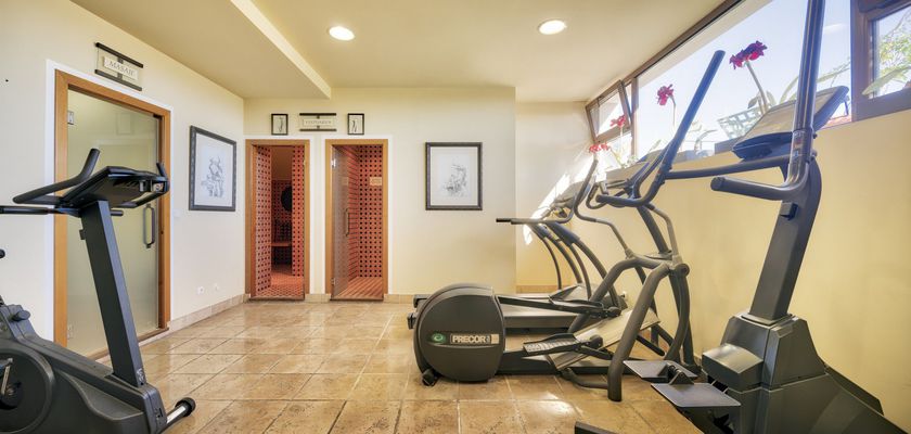 Imagen general del Hotel Ilunion Merida Palace. Foto 2