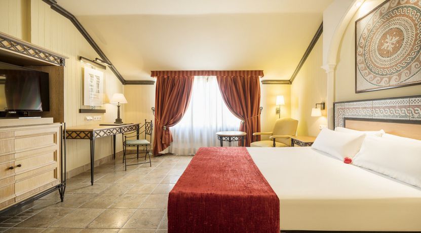 Imagen general del Hotel Ilunion Merida Palace. Foto 3