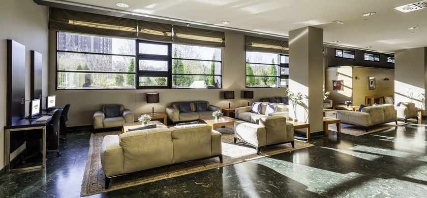 Imagen de los interiores del Hotel Ilunion Pio Xii. Foto 15