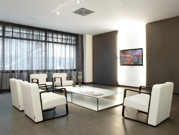 Imagen general del Hotel Ilunion Romareda. Foto 3