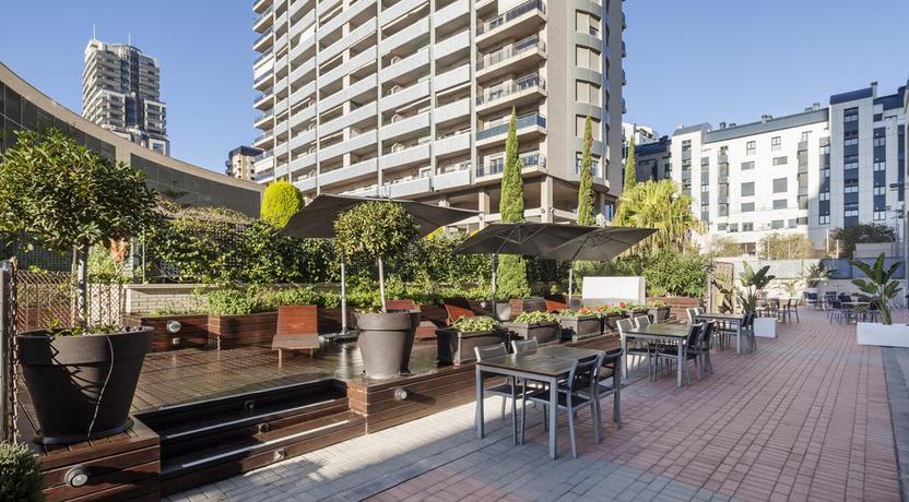 Imagen general del Hotel Ilunion Valencia 3. Foto 17