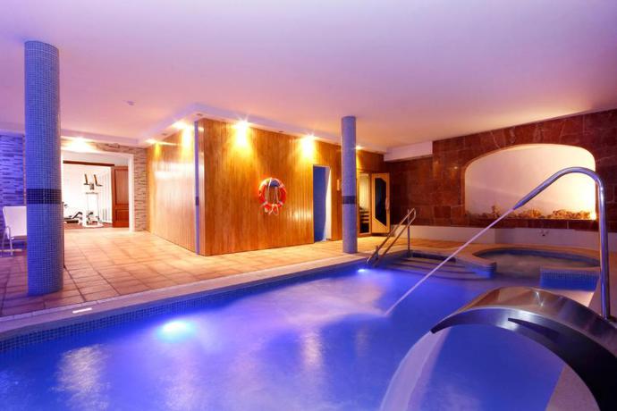 Imagen de los interiores del Hotel Ilusion Markus and Spa. Foto 11