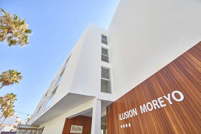 Imagen de los exteriores del Hotel Ilusion Moreyo - Adults Only. Foto 33