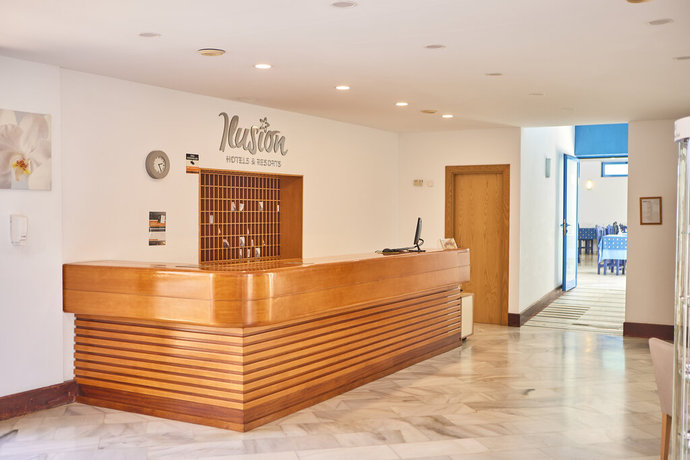 Imagen de los interiores del Hotel Ilusion Vista Blava. Foto 23