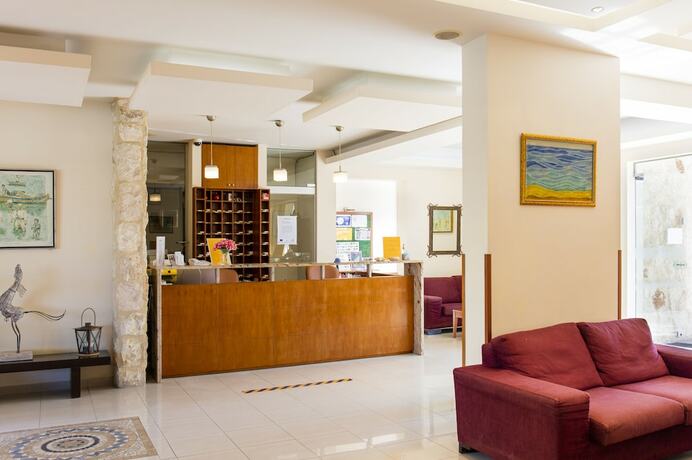 Imagen general del Hotel Ilyssion Holidays Apartments & Studios. Foto 2