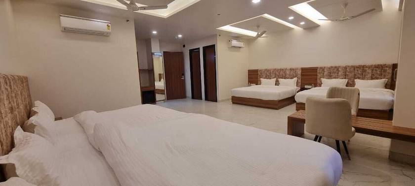Imagen de la habitación del Hotel Imagica Resorts. Foto 7