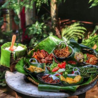 Imagen del bar/restaurante del Hotel Imah Seniman Hotel. Foto 5