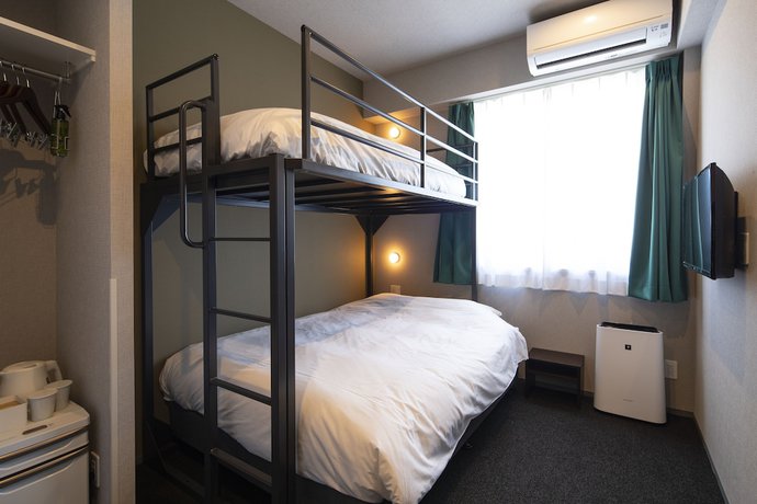 Imagen de la habitación del Hotel Imano Osaka Shinsaibashi Hostel. Foto 14