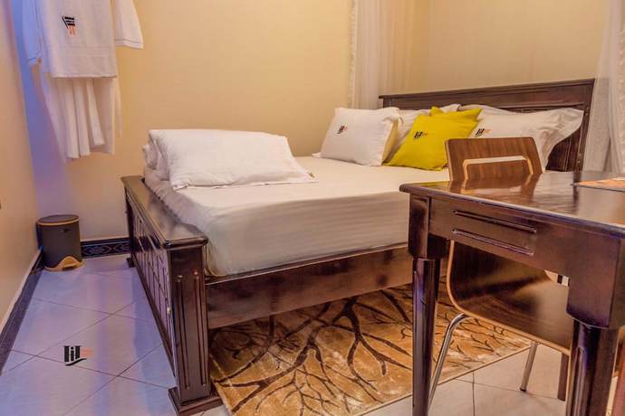 Imagen de la habitación del Hotel Imara. Foto 8
