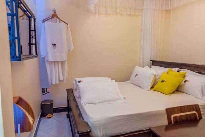 Imagen de la habitación del Hotel Imara. Foto 10