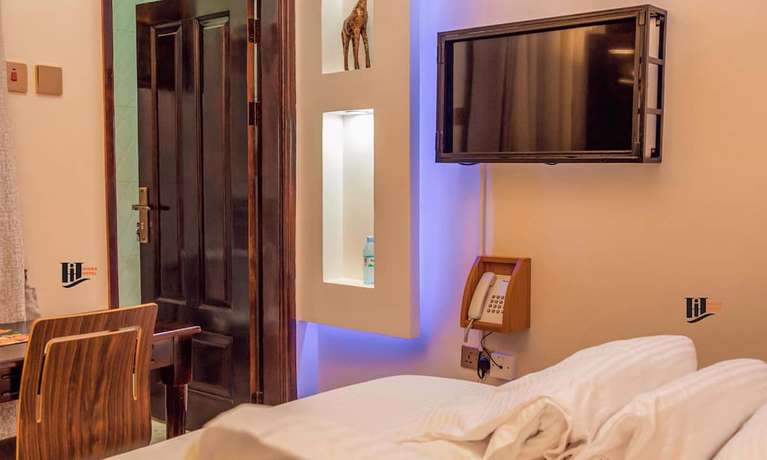 Imagen de la habitación del Hotel Imara. Foto 12