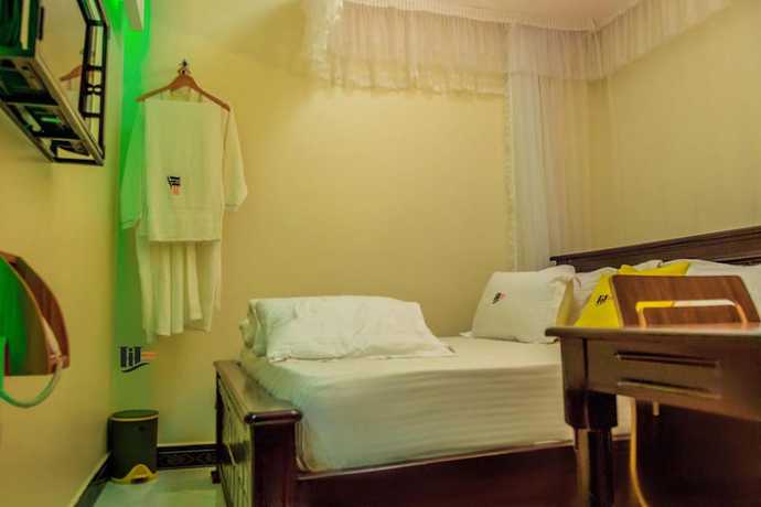 Imagen de la habitación del Hotel Imara. Foto 13
