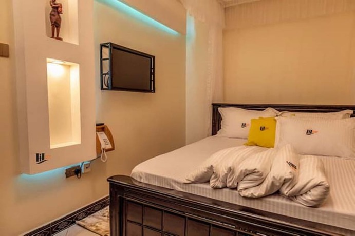 Imagen de la habitación del Hotel Imara. Foto 14