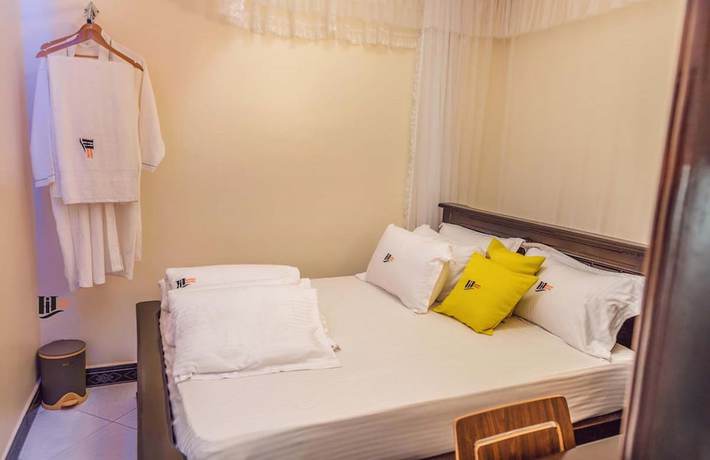 Imagen de la habitación del Hotel Imara. Foto 16