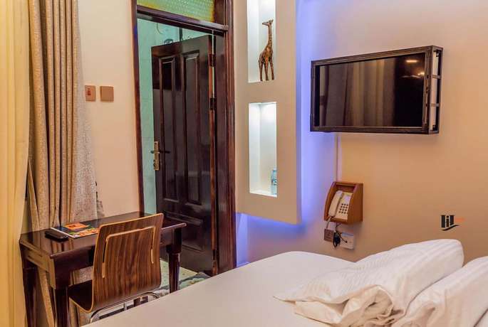 Imagen de la habitación del Hotel Imara. Foto 17
