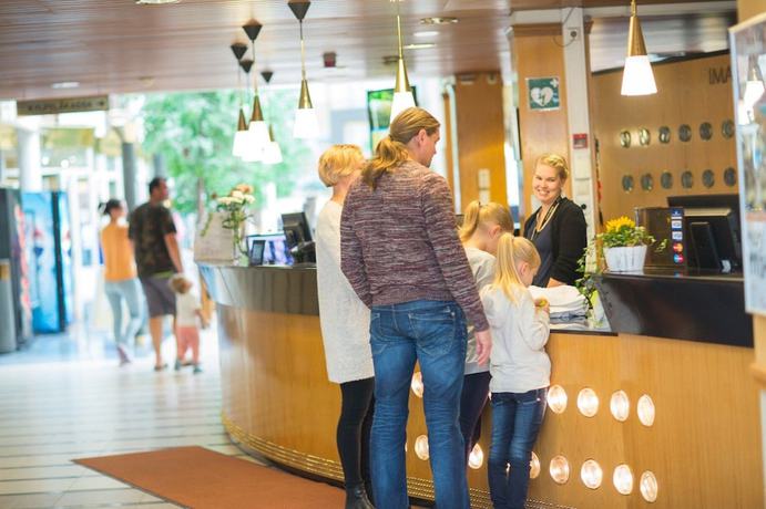 Imagen de los interiores del Hotel Imatran Kylpyl&auml; Spa Apartments. Foto 20