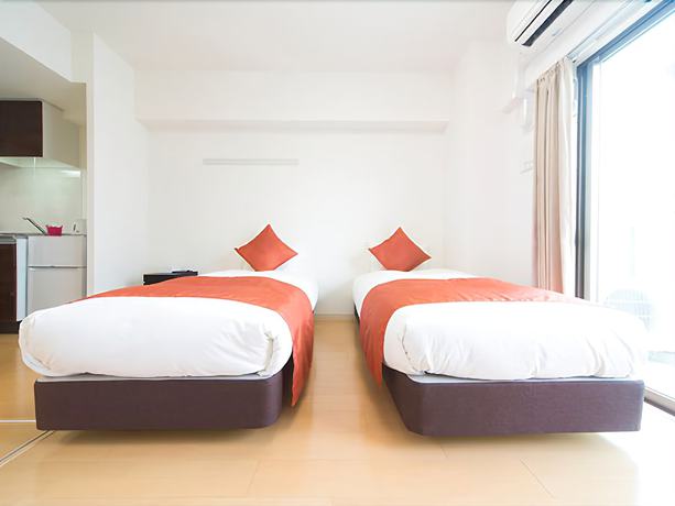 Imagen de la habitación del Hotel Imazato Crystal Hotel. Foto 6