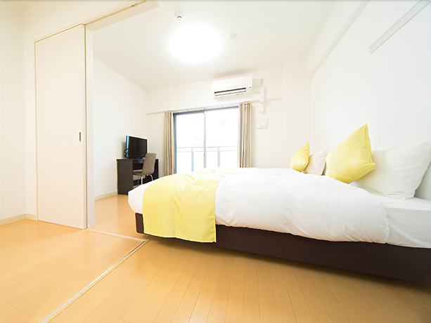 Imagen de la habitación del Hotel Imazato Crystal Hotel. Foto 8