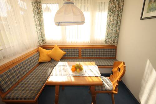 Imagen de la habitación del Hotel Imbery. Foto 8