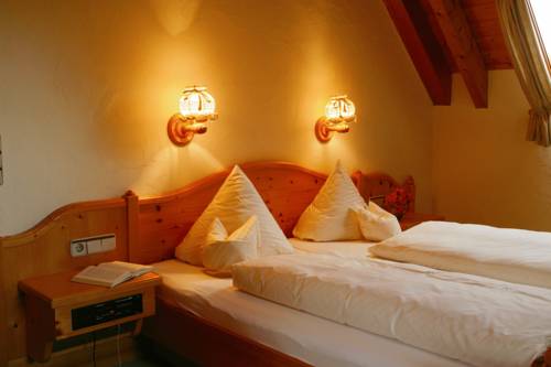Imagen de la habitación del Hotel Imbery. Foto 16